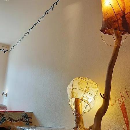 Hostel Lollis *