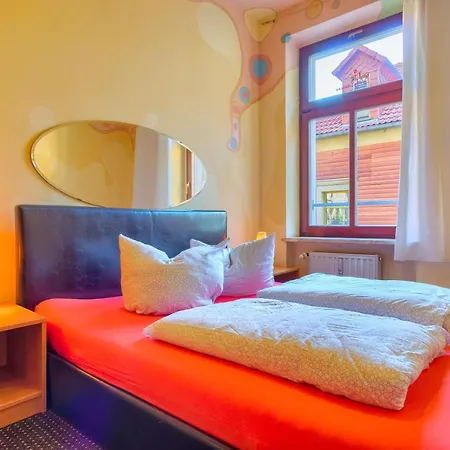 Hostel Lollis