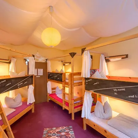 Lollis Hostel Δρέσδη