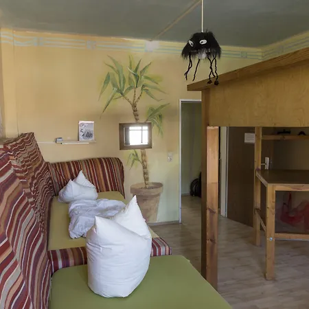 Hostel Lollis