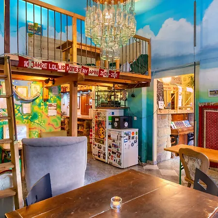 Lollis Hostel Dresden