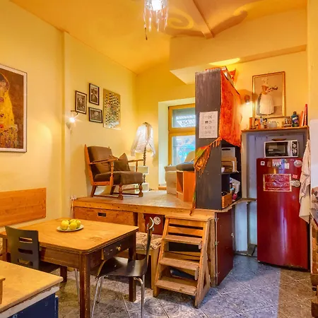 Lollis Auberge de jeunesse