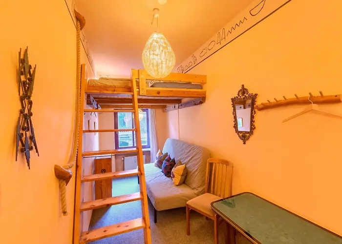 Auberge de jeunesse Lollis *