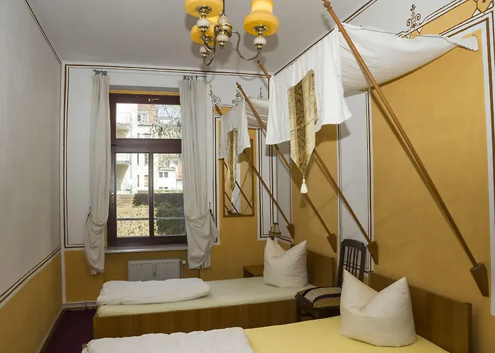 Lollis Auberge de jeunesse *