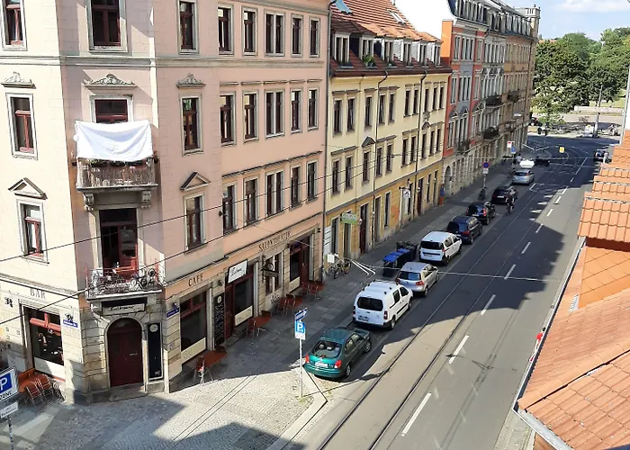 Lollis Auberge de jeunesse *